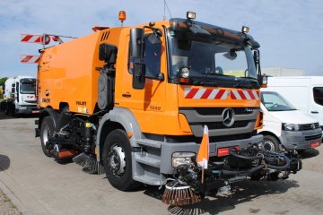 FAUN Szczotki L / R Odchwaszczarka Hydrostat 4 Szczotki Rura Do Liści