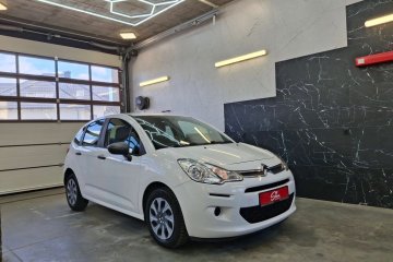 Klimatyzacja Benzyna Elektryka Szyby Lusterka Sprowadzony