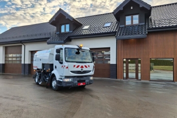 Klimatyzacja Zamiatarka Uliczna Hydrostat L/R 7900 Mth